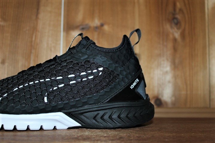 特価 Puma Ignite Dual Netfit Xt Wns 23 5cm プーマ イグナイト デュアル ネットフィット スニーカー 23 5cm 売買されたオークション情報 Yahooの商品情報をアーカイブ公開 オークファン Aucfan Com