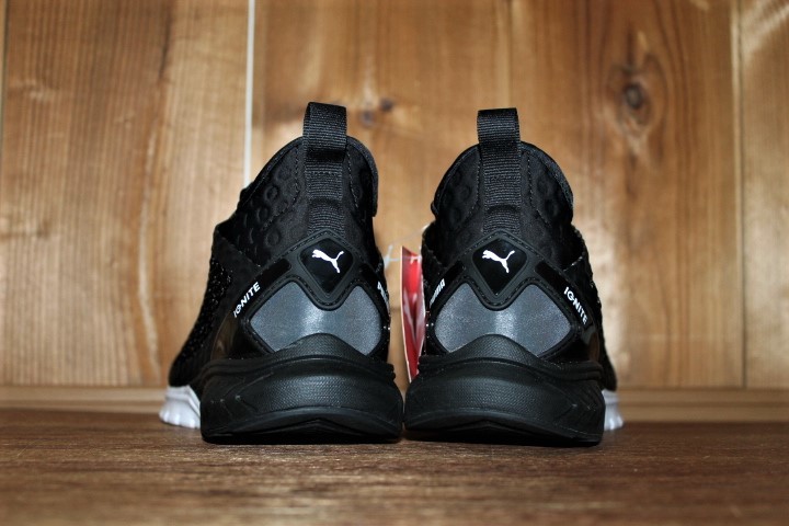 特価 Puma Ignite Dual Netfit Xt Wns 23 5cm プーマ イグナイト デュアル ネットフィット スニーカー 23 5cm 売買されたオークション情報 Yahooの商品情報をアーカイブ公開 オークファン Aucfan Com