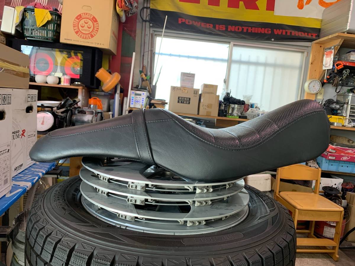 スポーツスター シート タンデム 純正 XL883 【公式通販】