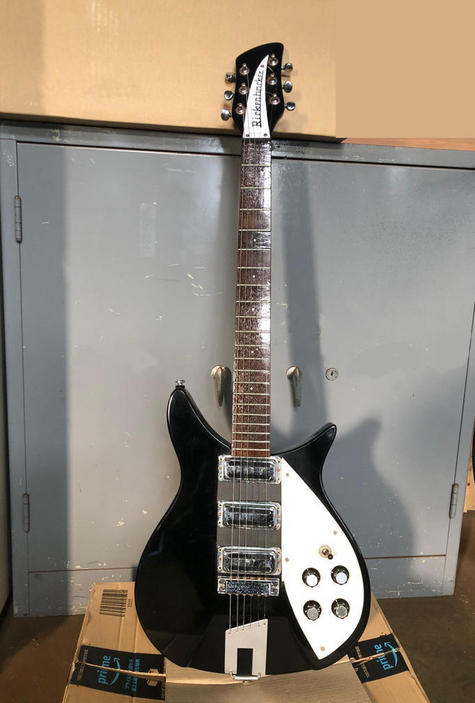 メーカー不明 Rickenbacker 325 コピーモデル ジョンレノンが愛用し