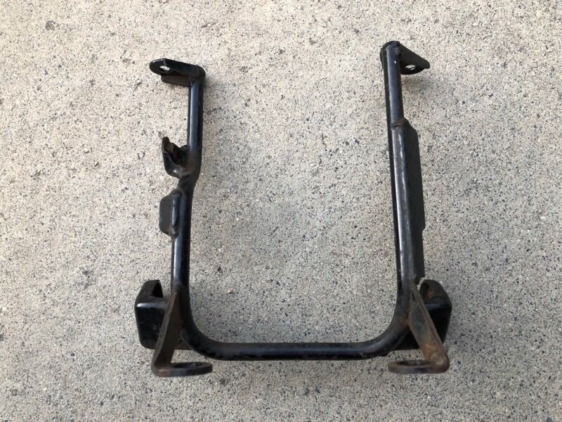 ガラクタ決算 YAMAHA SRX400 SRX600 3VN 3SX ヘッドライトステー 10円スタート_1