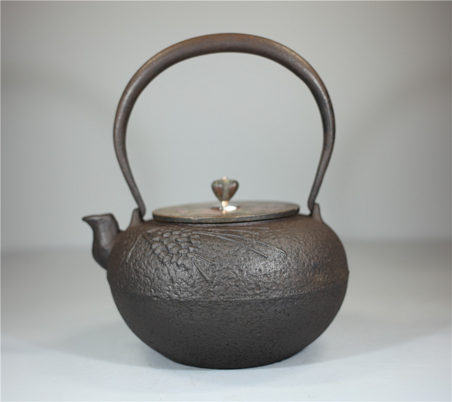 鉄瓶 銅蓋 蓋に龍文堂の銘 細工物 水漏れ等なし 飾り物 1個 山水地紋