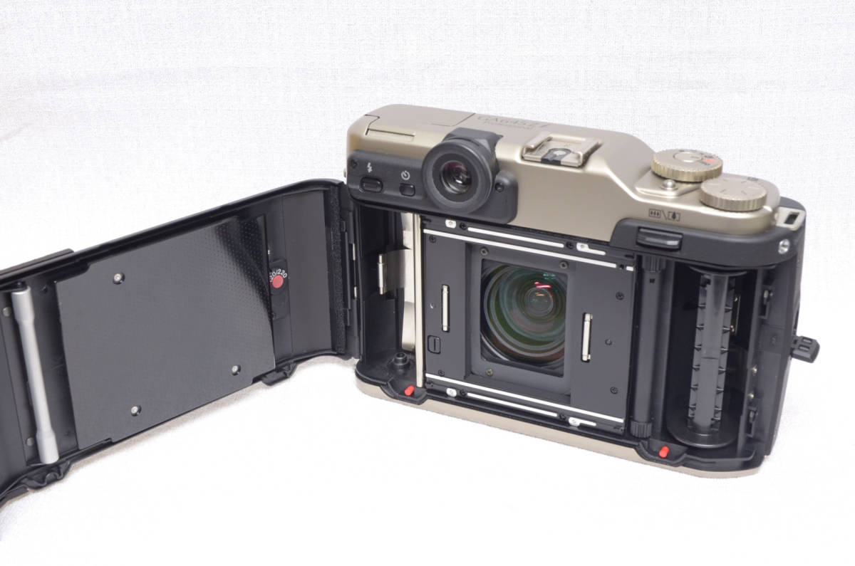 Fujifilm GA645Zi Professional Camera Medium Format Fuji GA645