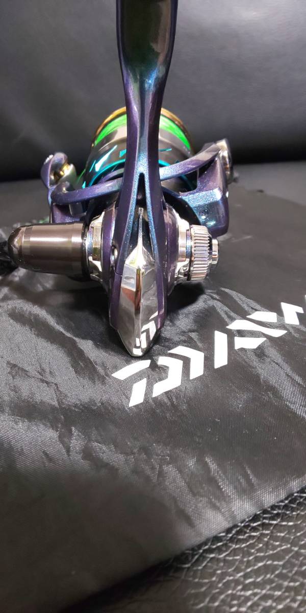 エメラルダス ダイワ MX2508PE-DH スピニングリール | 公式通販 DAIWA