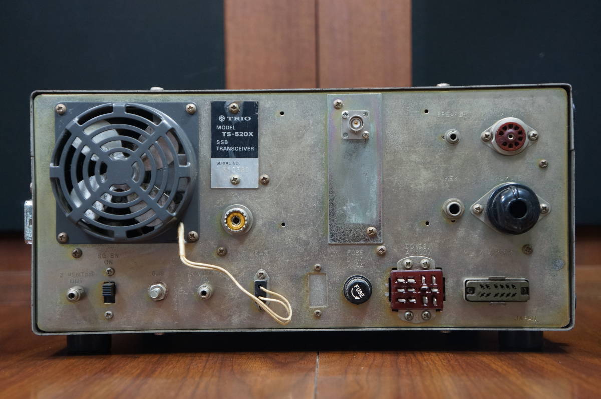 TRIO トリオ TS-520X オールモード SSB トランシーバー 無線機