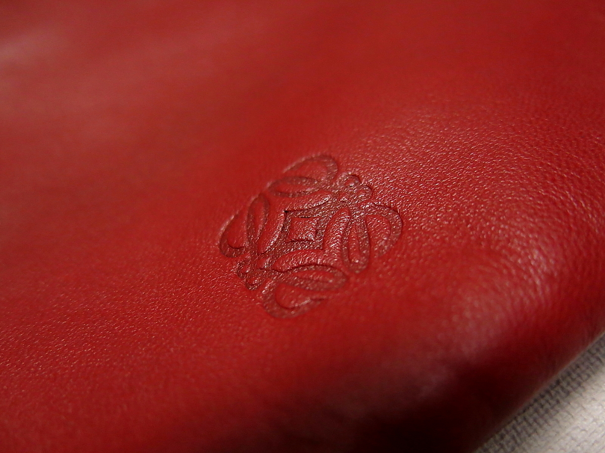 ○美品○LOEWE ロエベ○アナグラム○ナッパ レザー 本革○ショルダー 