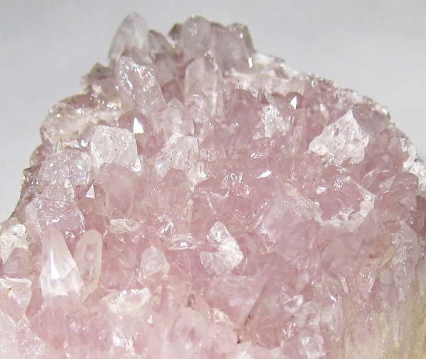 岩手県西和賀町 錦秋湖のピンク色水晶 w日本の鉱物 約788g 水晶 0