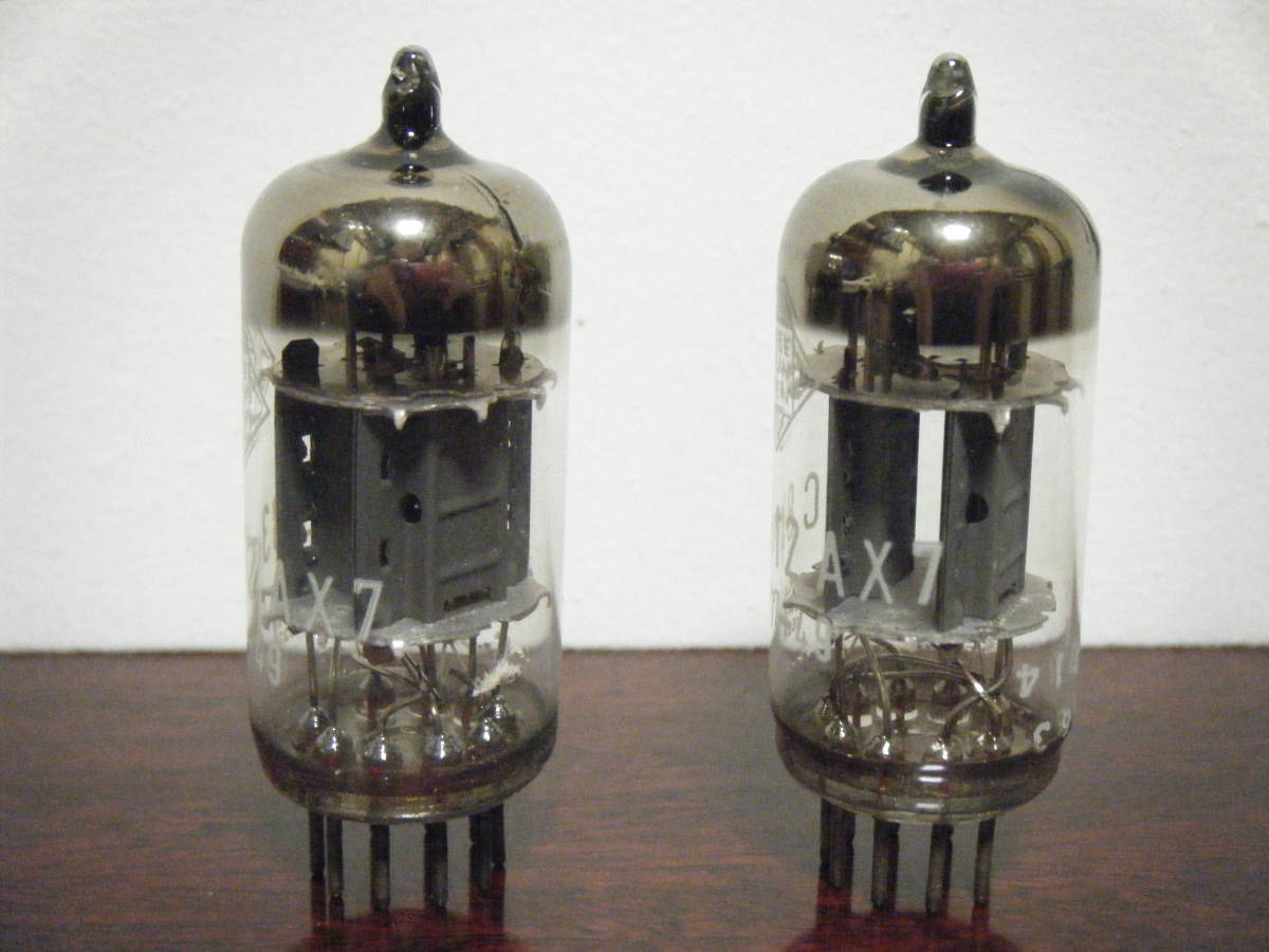 珍品！？【NOS】電圧増幅双3極真空管 Mullard製 TELEFUNKENブランド