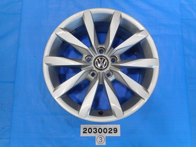 VW ゴルフ7 アルミホイール ゴルフⅦ DBA-AUCJZ(VW)のサマータイヤ