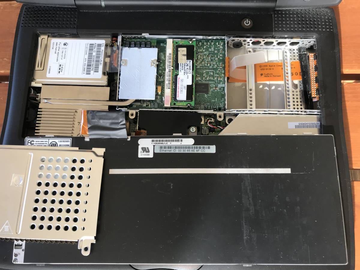 Apple PowerBook G3 Pismo 故障 ジャンク品 G3 PowerBook Pismo (Apple) 2000年 Condition