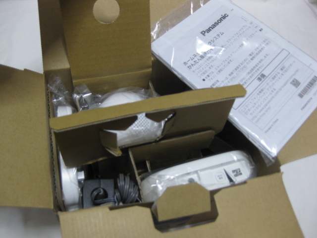 美品 Panasonic パナソニック KX-HC600K-W 首振り機能 屋内スイング