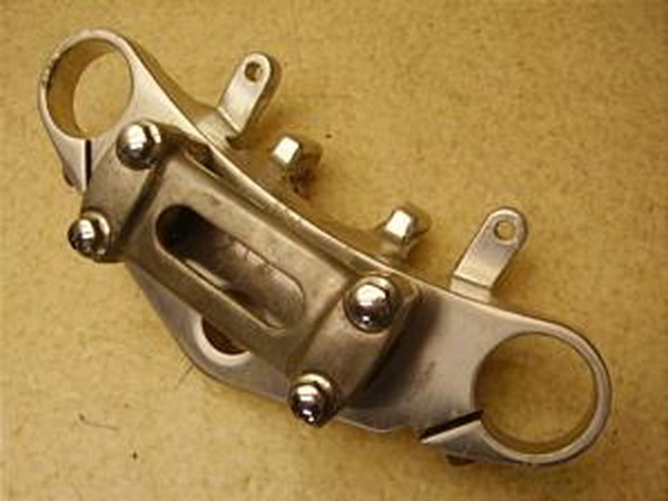 ゼファー400トップブリッジセット ゼファー400 トップブリッジ ハンドルクランプセット 公式通販 付き トップブリッジの通販