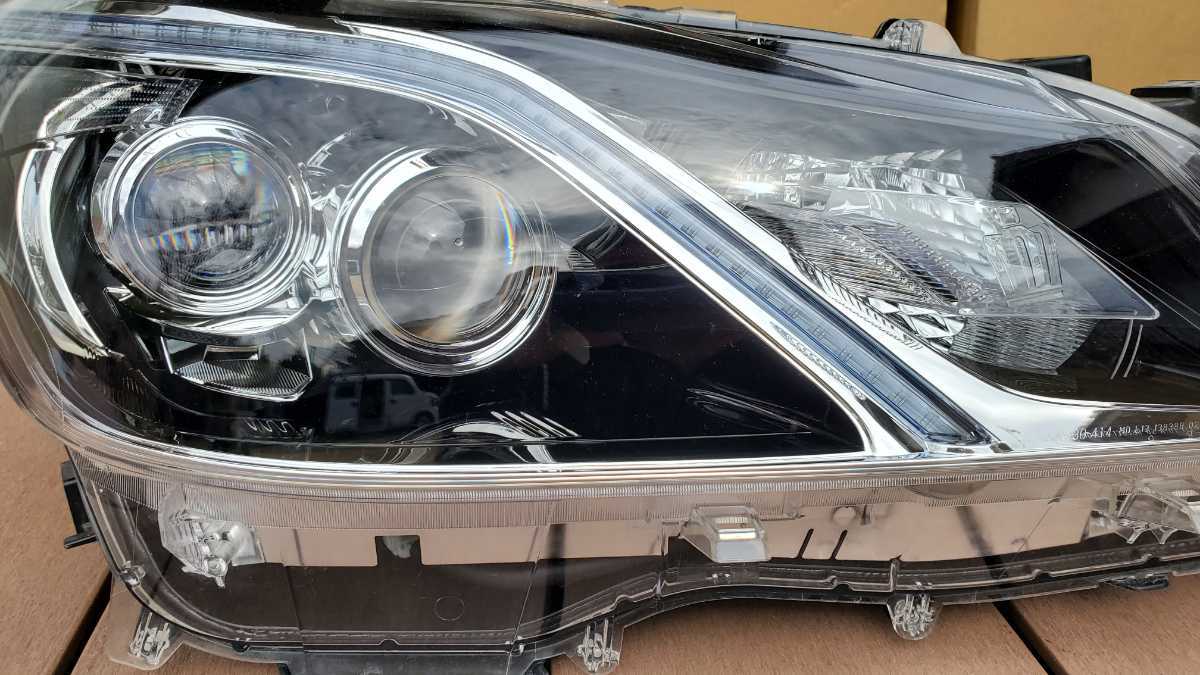 マジェスタ 210系 クラウン LED トヨタ マジェスタヘッドライト移植