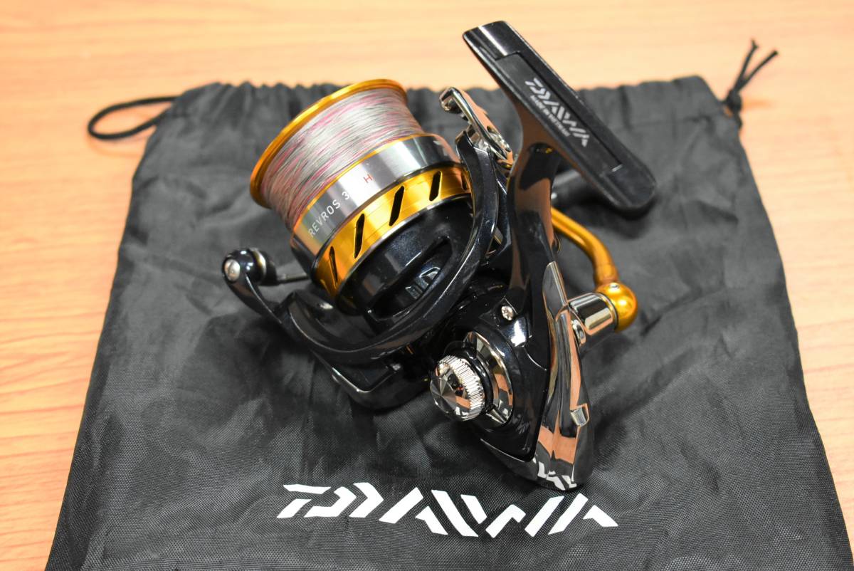 【爆買い，大人気】 品 ダイワ 15 レブロス 3012H DAIWA REVROS スピニング シーバス スーパーライトジギング等に(ダイワ)｜売買されたオークション情報、yahooの商品情報をアーカイブ公開 - オークファン ダイワ