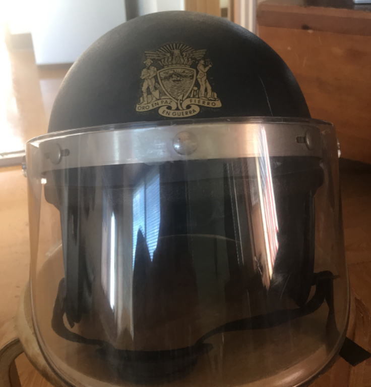 SFPD サンフランシスコ警察 riot helmet 2(警察グッズ)｜売買されたオークション情報、yahooの商品情報をアーカイブ公開 ...