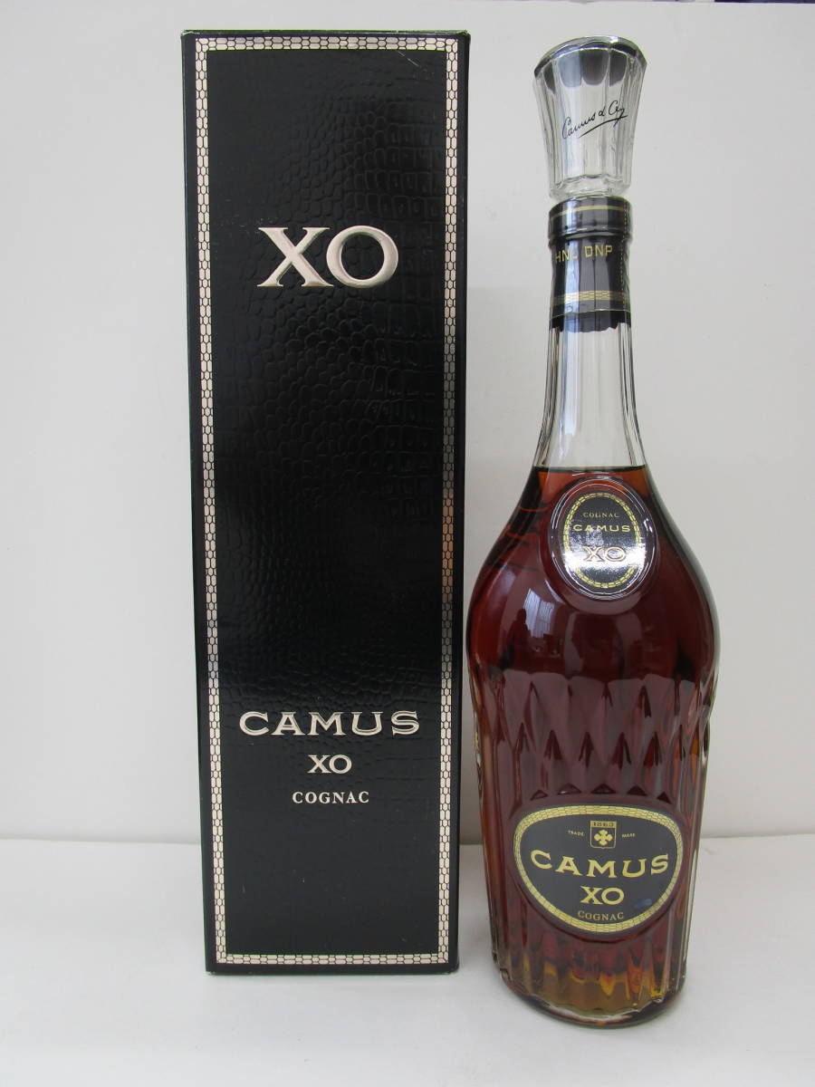 【古酒】CAMUSカミュ XO ロングネック 700ml コニャック 箱付 古酒 CAMUS カミュ XO ロングネック 700ml 箱入 コニャックブランデー