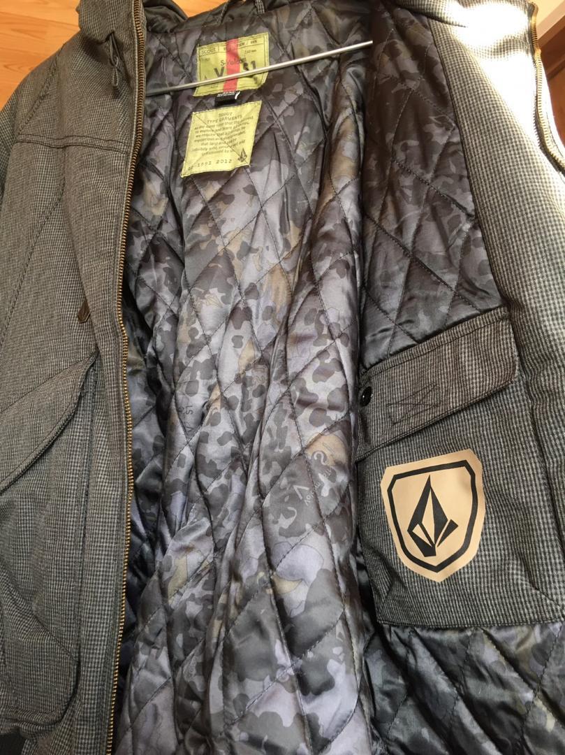 ボルコム JACKET ジャケット VOLCOM INS メンズ スノーボード volcom L G0452506 - 0 S1 V ストライプ 通販・人気ランキング