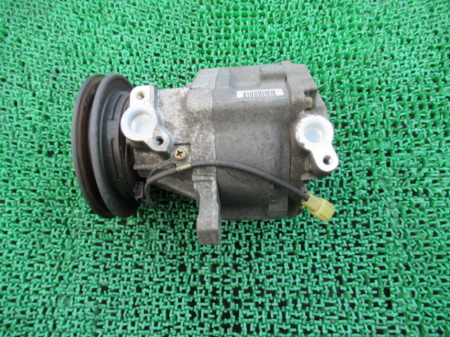 ハイゼットカーゴ クーラーコンプレッサー エアコン 純正 S200V 即決 H11年 EFSE 3AT 2WD 88320-97501-000