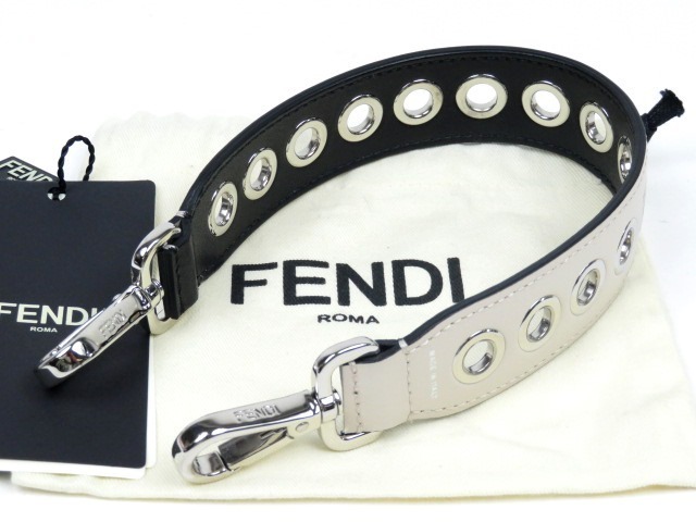 最新作，新作 24828 1円スタート 本物 フェンディ FENDI ミニストラップユー バッグ用ストラップ レザー レディース(その他)｜売買されたオークション情報、yahooの商品情報をアーカイブ公開 - オークファン その他