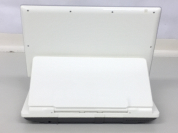 中古 Panasonic パナソニック DMP-HV200 ポータブルテレビ 10.1型