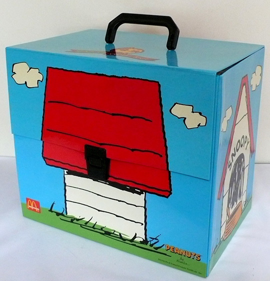 ☆スヌーピーワールドツアー・コレクターキット☆McDonald's Snoopy