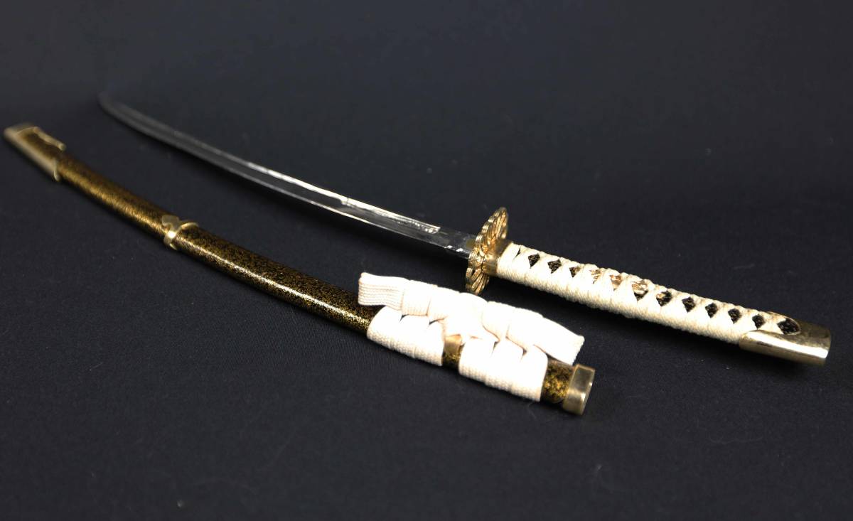 模造刀 大太刀 全長約140cm刃渡約92cm 重さ約800g 公式 : -