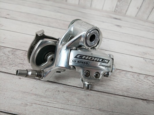  4月12日ま カンパニョーロ Campagnolo カンパ コーラス CHORUS リアディレイラー 10s しました(リアディレイラー)｜売買されたオークション情報、yahooの商品情報をアーカイブ公開 - オークファン リアディレイラー