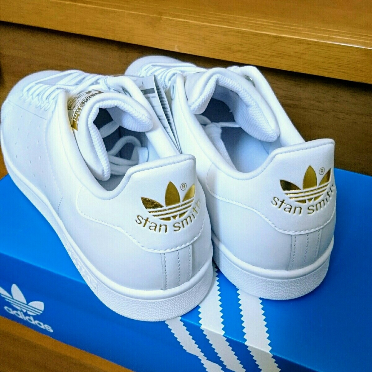 人気デザイナー スタンスミス 緑 Adidas 新品 24 5cm ロゴ スニーカー Www Smithsfalls Ca