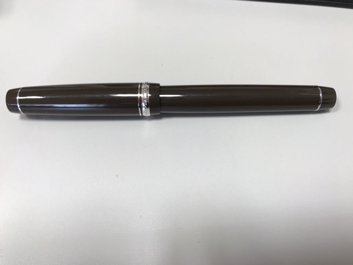 廃盤 ペン先14k Pilot パイロット 万年筆 カスタムヘリテイジ91 中細字 Fmニブ インクセットコンバータ付 山栗ヤマグリ パイロット 売買されたオークション情報 Yahooの商品情報をアーカイブ公開 オークファン Aucfan Com