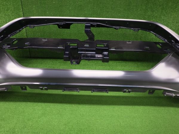 R17601 タンク/トール スタンダード系 M900/M910 後期 フロントバンパー