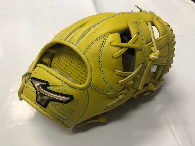  ミズノ グローバルエリート 軟式内野用 1AJGR19313 ナチュラルライム サイズ9 定価24 200円 品(内野手用)｜売買されたオークション情報、yahooの商品情報をアーカイブ公開 - オークファン 大人用