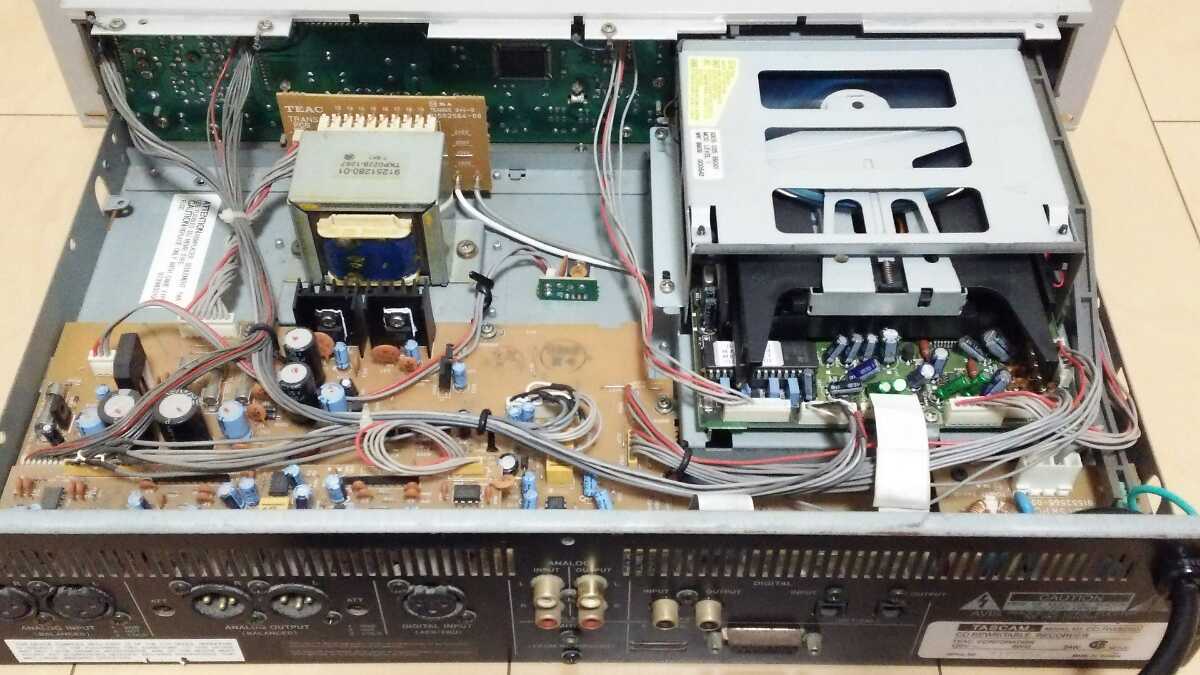 倉庫整理 ジャンク TASCAM タスカム 業務用 CDレコーダー CD-RW5000