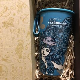 Starbucksアニバーサリー2019 ストラップカップシェイプボトル : スタバ 華麗 スターバックス アニバーサリー2019 ステンレスボトル サイレン 355ml 人魚 ペーパーカップ型 ドリンクチケット無し 悩んで結局買ったタンブラーアニバーサリー2019 | ストラップカップ