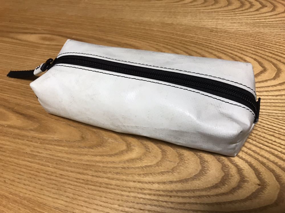 【廃盤品】【希少カラー】FREITAG F62 Peggy 2way ホワイト FREITAG フライターグ F62 PEGGY ペギー (ショルダーバッグ)｜売買され