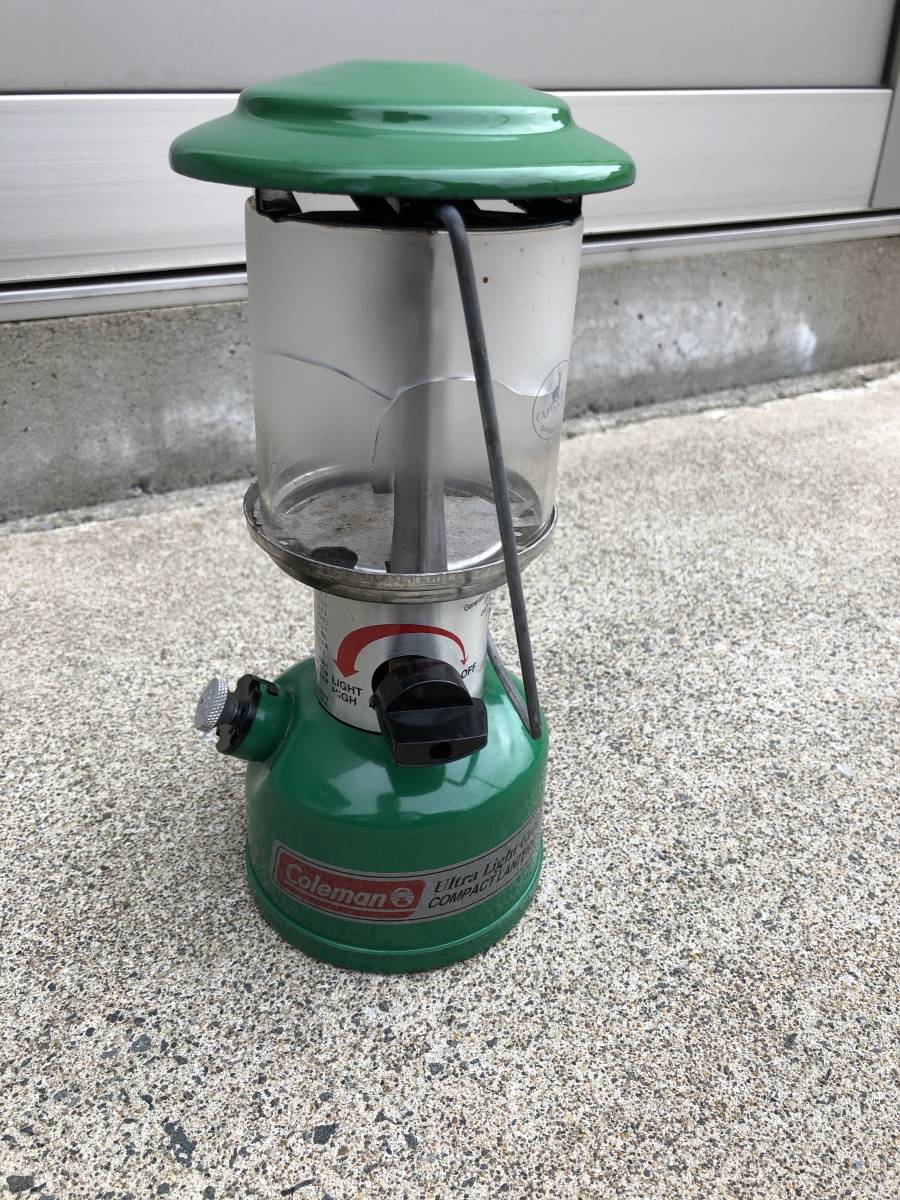 Coleman コールマンコンパクトランタン Model 226A