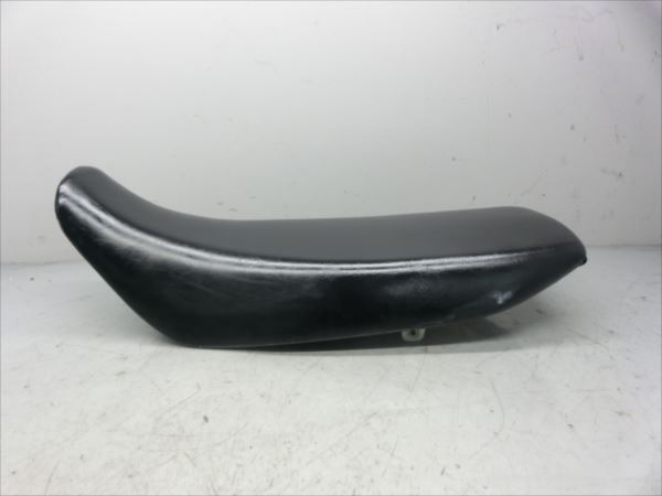 I8-0427 カワサキ スーパーシェルパ シート メインシート 純正品