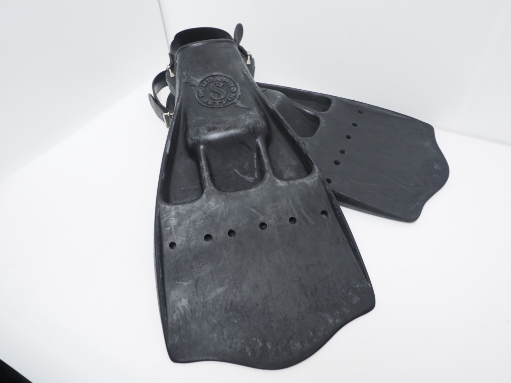 【驚きの破格値，定番人気】 SCUBAPRO スキューバプロ JET FIN ジェットフィン サイズ:L 41337(フィン)｜売買されたオークション情報、yahooの商品情報をアーカイブ公開 - オークファン フィン