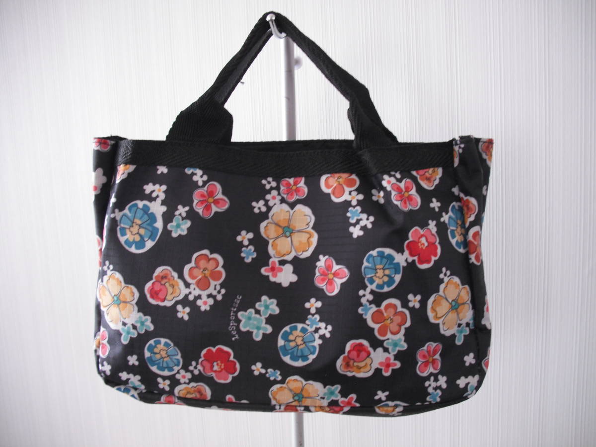 レスポートサックのバッグインバッグ タグ無し 品 ポーチ 売買されたオークション情報 Yahooの商品情報をアーカイブ公開 オークファン Aucfan Com