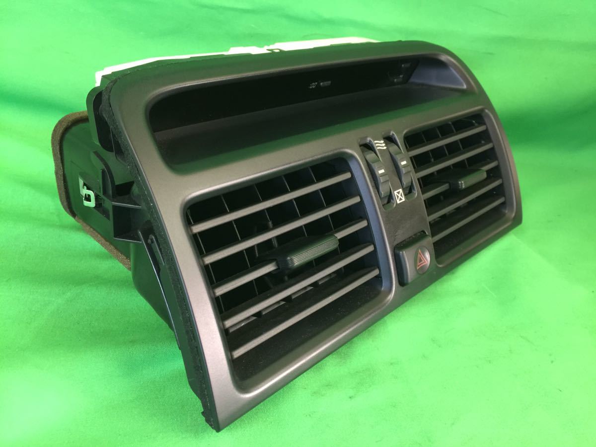 Q0118 中古 トヨタ セルシオ UCF20 UCF21 純正 エアコン吹き出し口 吹