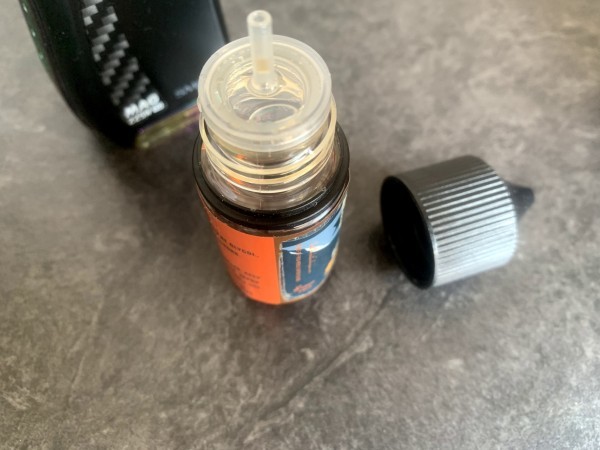 SMOK 電子タバコ VAPE ベイプ 本体 バッテリ付き おまけリキッド付き 中古_4