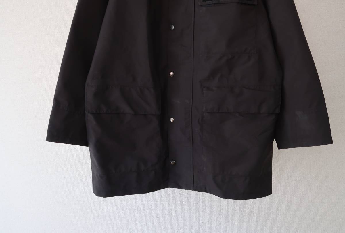 メルカリ テック UKポリス 黒 ジャケット GORE-TEX イギリス警察 90s 