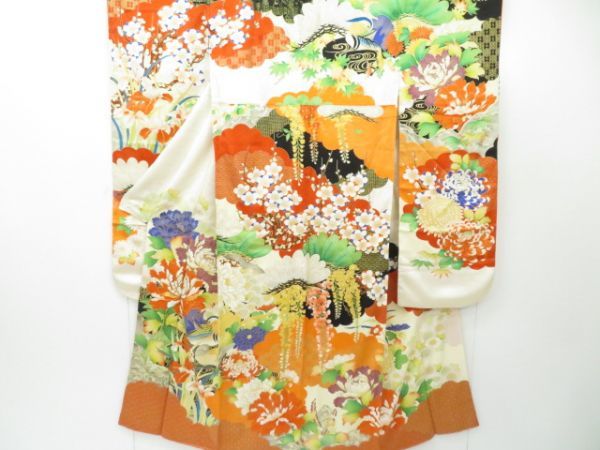 成人式応援SALE‼️正絹 古典柄駒刺繍✨クリーム系✨花車道長金彩フルセット逸品‼️ 宗sou 振袖 金駒刺繍 雲取りに鴛鴦・四季花文 着物 花美人□極上 振袖