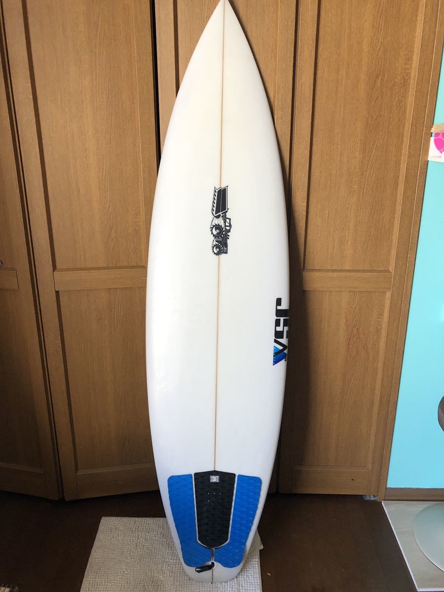 ほぼ新品】 JSサーフボード MONSTA6 中古サーフボード