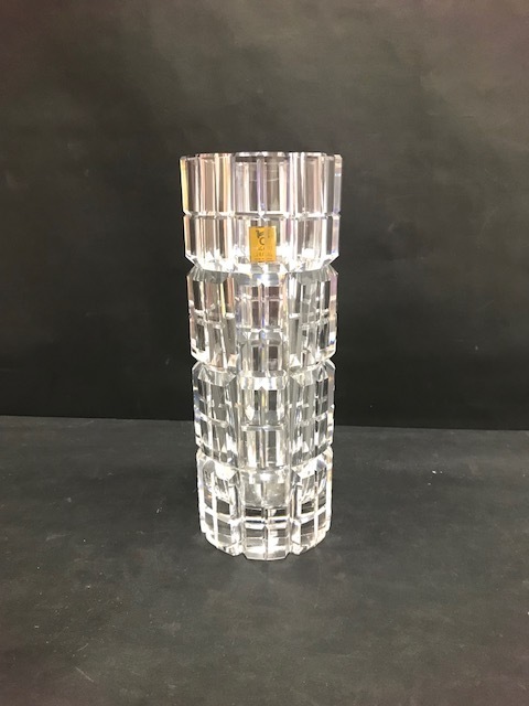 お買い得，限定セールKAGAMI CRYSTAL GLASS 花瓶 カガミクリスタル F-422 C-765(花瓶)｜売買されたオークション情報、yahooの商品情報をアーカイブ公開 - オークファン 花瓶