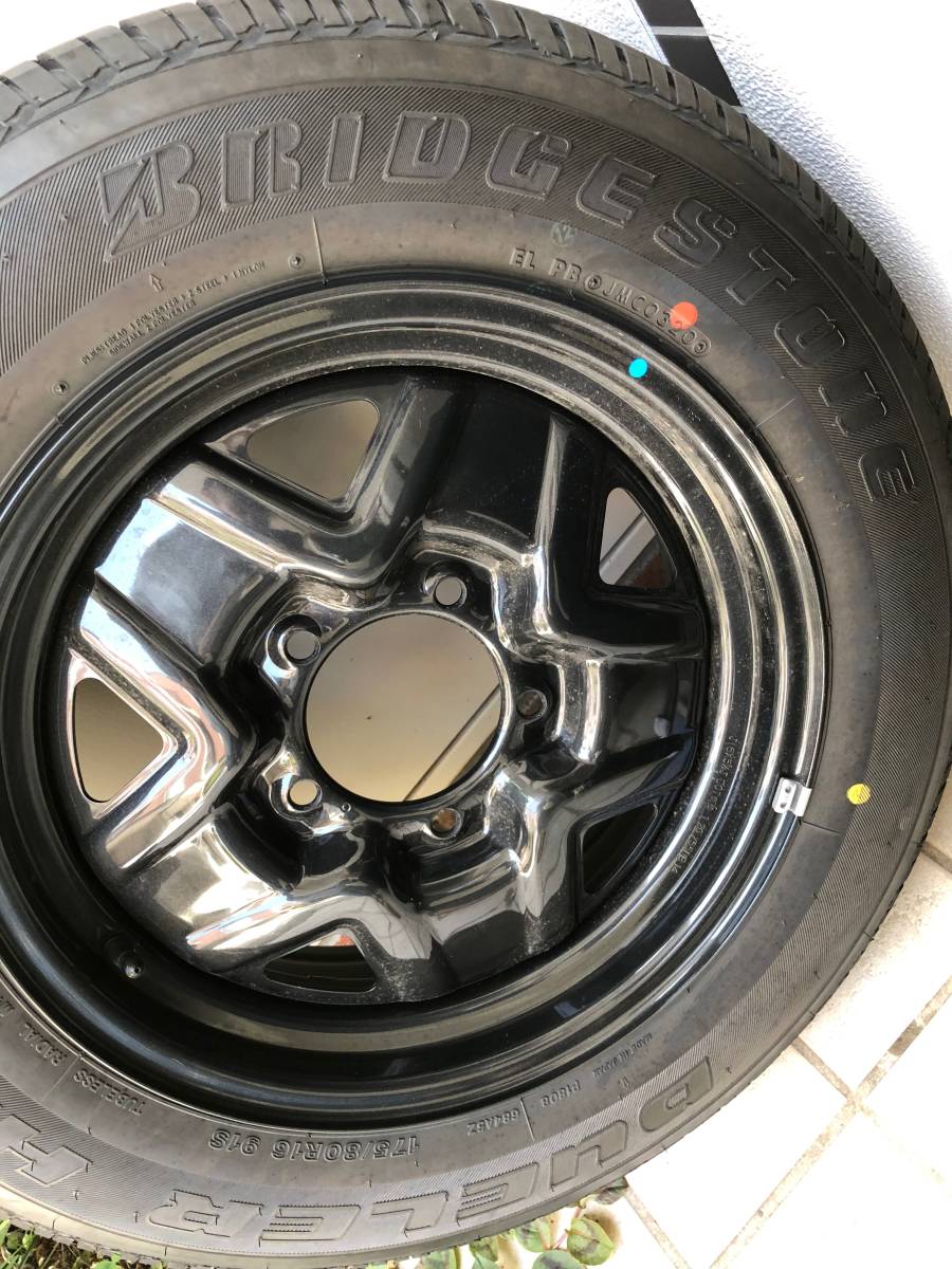JB64ジムニー、純正タイヤ4本、175/80R16 91S／ブリヂストンDUELER H