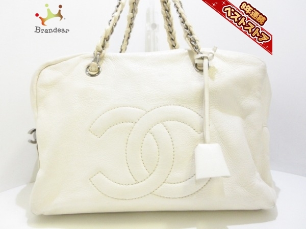 シャネル CHANEL ショルダーバッグ ラグジュアリーライン レザー 白