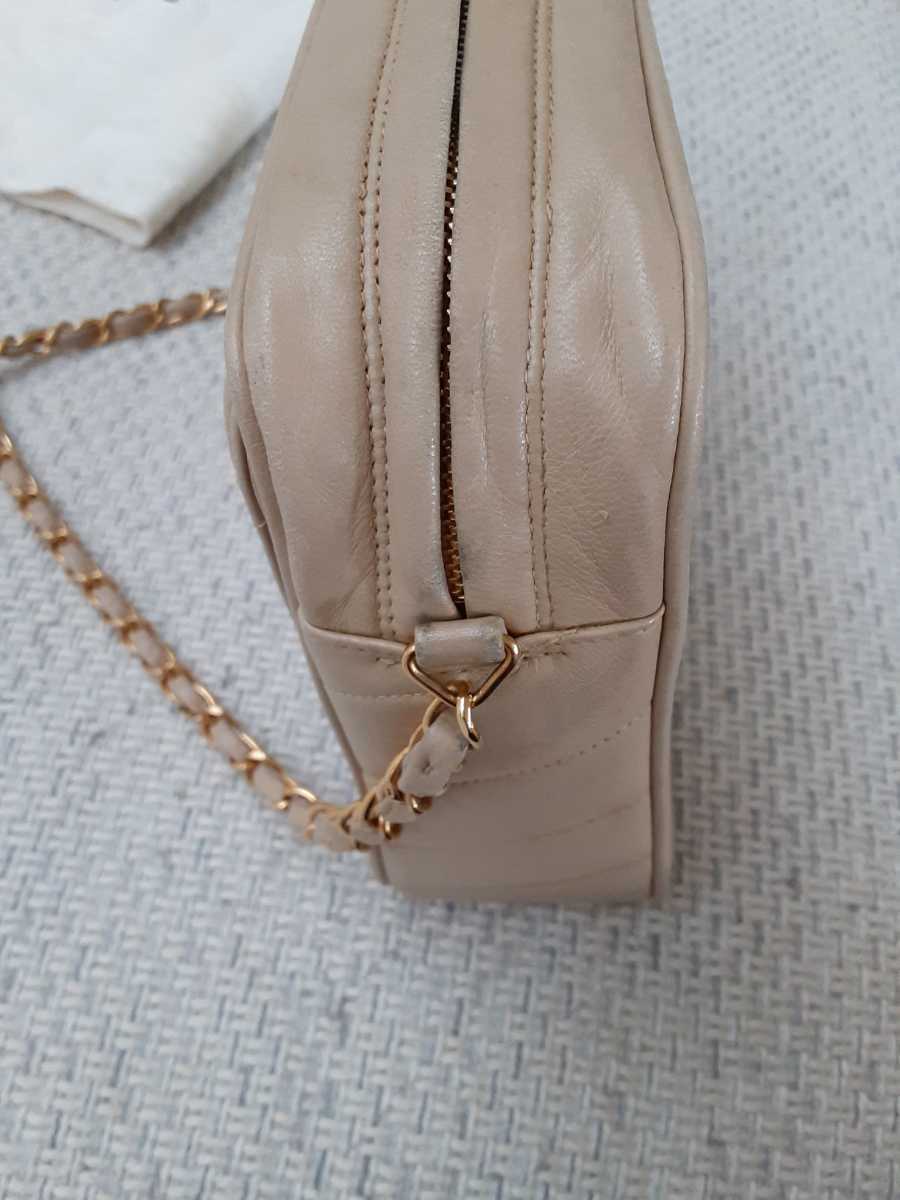 チェーンショルダーバッグ タッセル CHANEL タッセル付き シャネル(CHANEL)シャネル シャネル シェブロン マトラッセ ショルダーバッグ ココマーク キャビア Vステッチ - チェーン CHANEL(シャネル) CC
