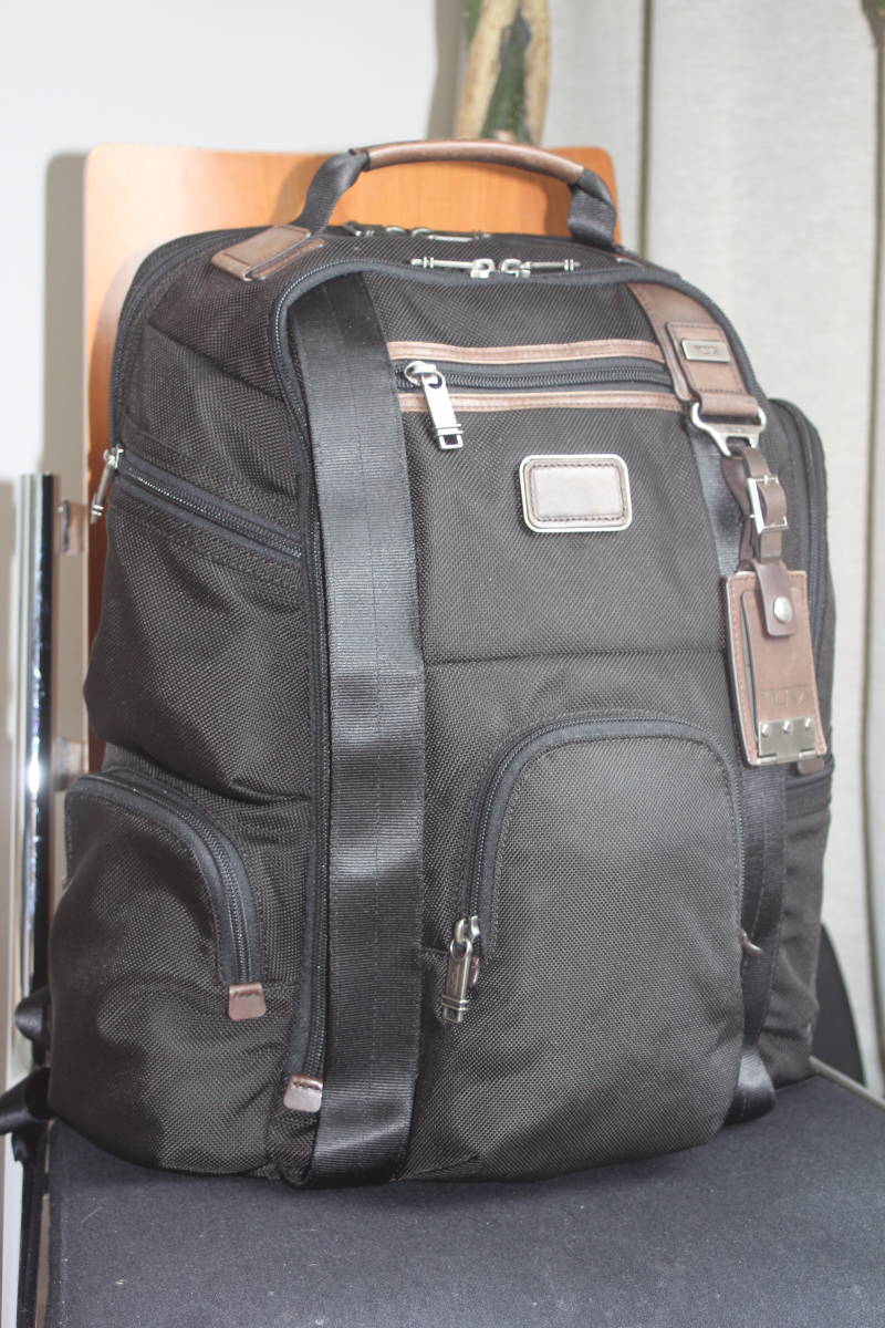 【高品質，爆買い】 使いやすさ ピカイチ TUMI Style 22382HKH キングスビルデラックス ブリーフパック ALPHA BRAVO カラー黒&times;茶 ヒッコリー(ブリーフケース、書類かばん)｜売買されたオークション情報、yahooの商品 かばん、バッグ