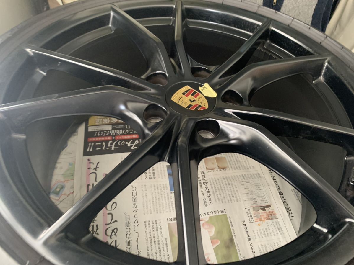 ポルシェ純正タイヤホイール