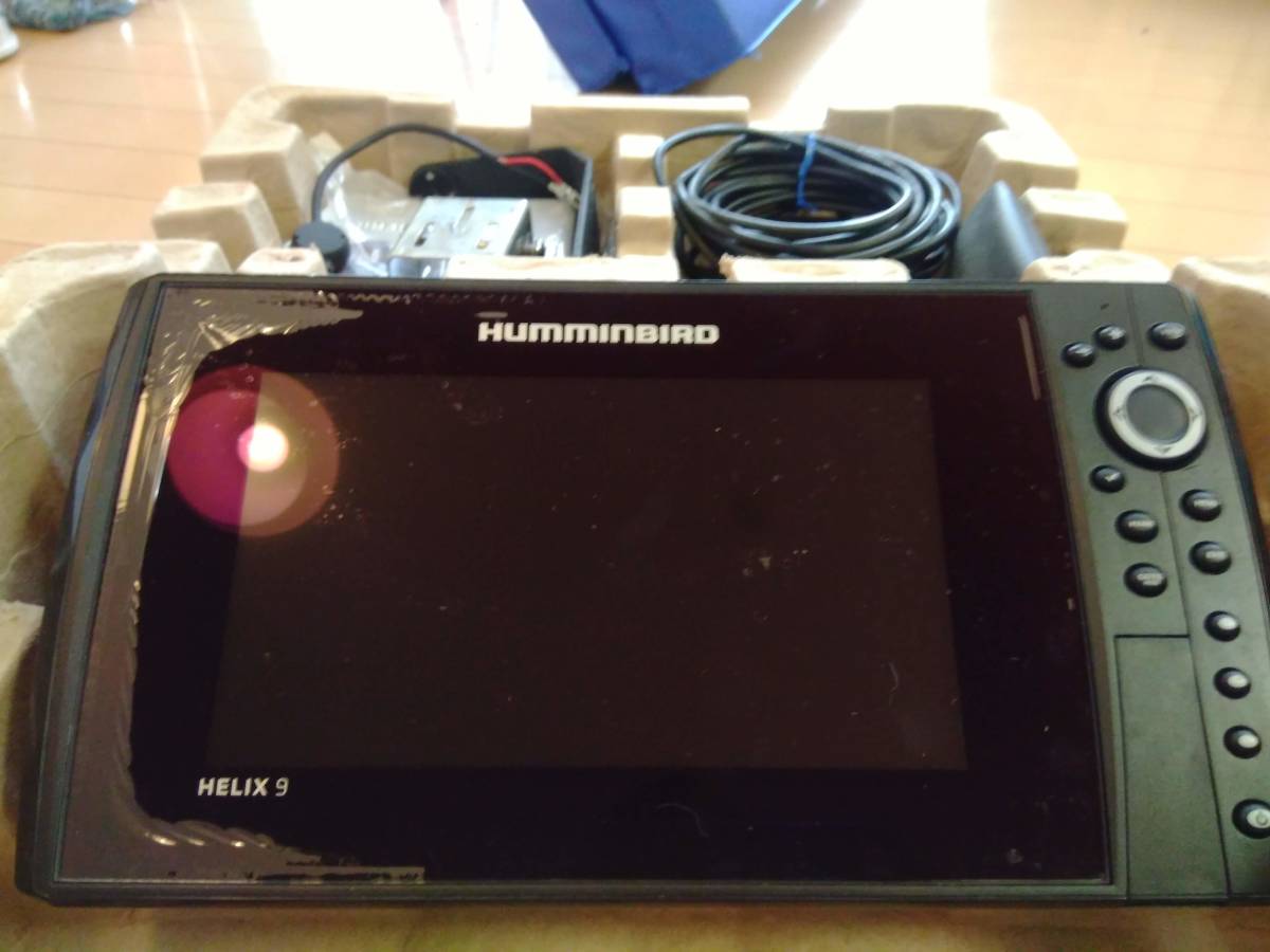 送料無料，豊富な サイドイメージ Humminbird ハミンバード Helix9 si G1 並行輸入品(モニター5型～)｜売買されたオークション情報、yahooの商品情報をアーカイブ公開 - オークファン 魚群探知機